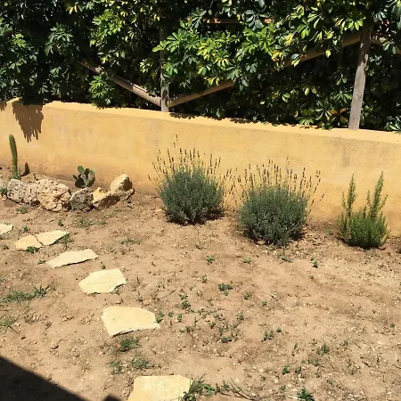 Casa Vacanze “allo Stagnone” *